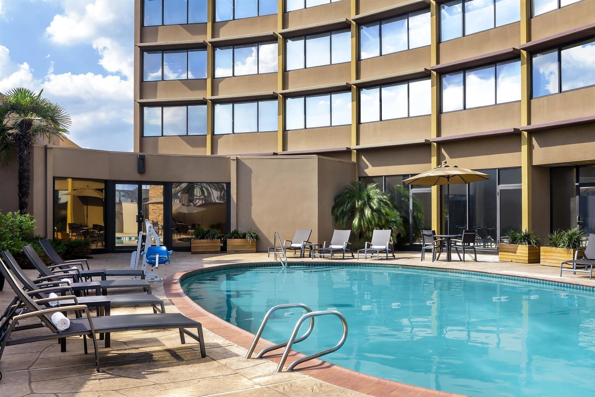 Four Points By Sheraton Houston Greenway Plaza Экстерьер фото